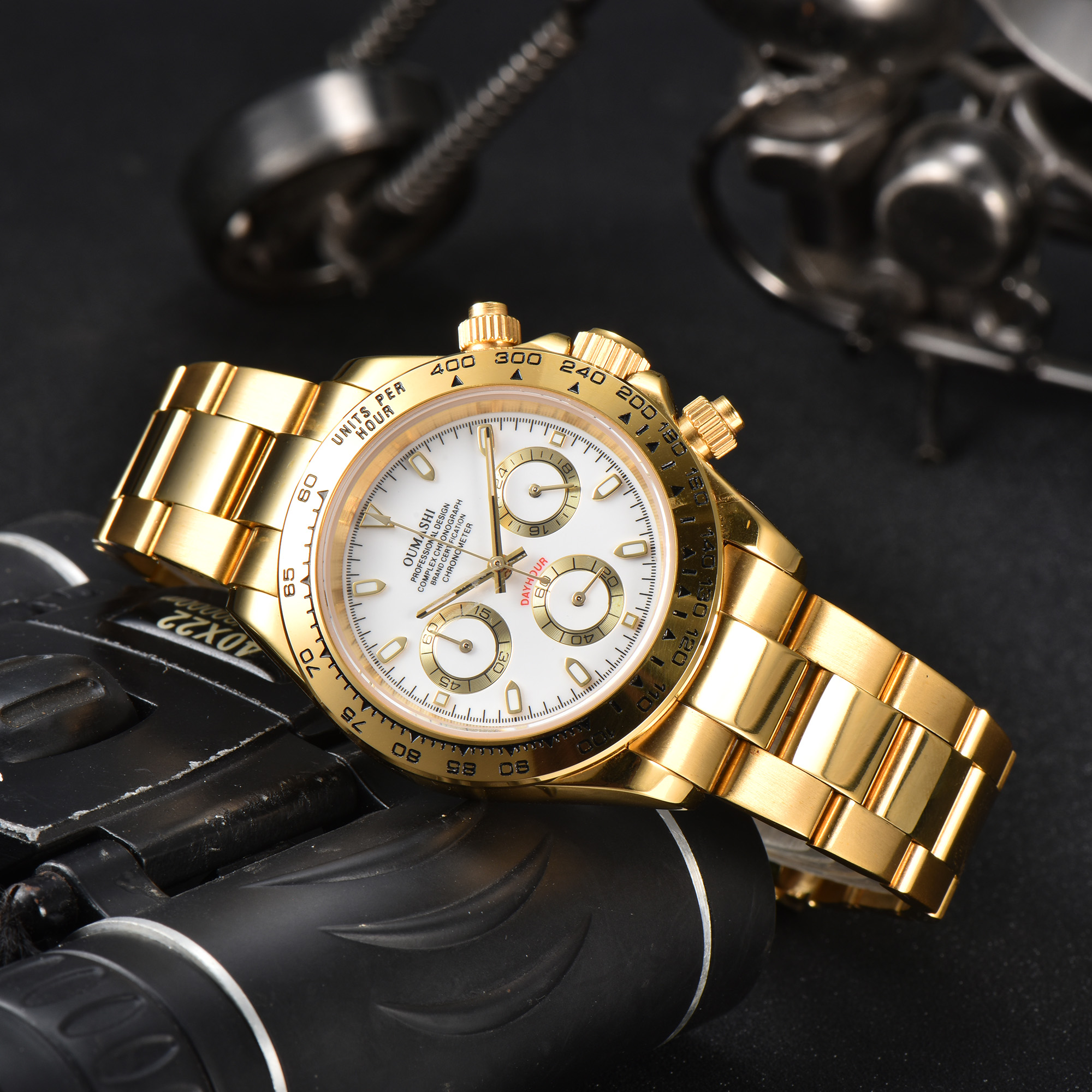 39mm VK63 watch Gold Stainless - Stainless Bracelet Diver 리뷰 및 가격