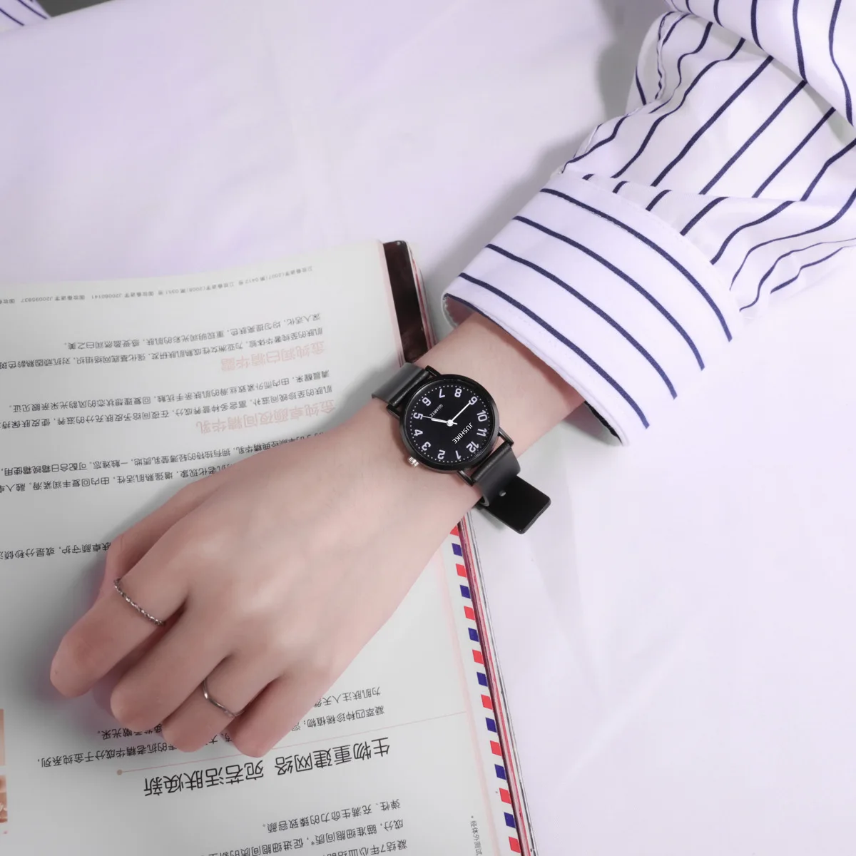 Simple Black Watch Quartz Watc - Silicone Band Women 리뷰 및 가격