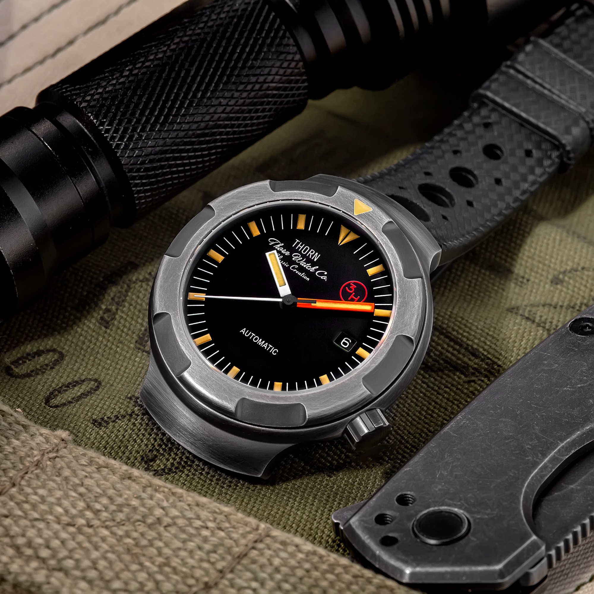 Thorn 42mm Men's Retro Titaniu - Rubber Strap Diver 리뷰 및 가격